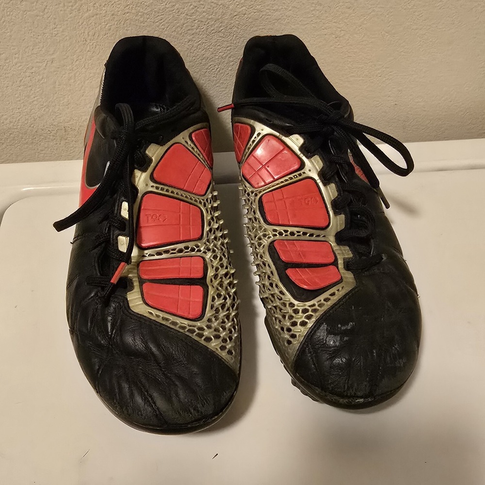 Nike Total 90 Laser III FG Soccer Futbol Cleats Black Red Silver T90‎ Men's 8.5